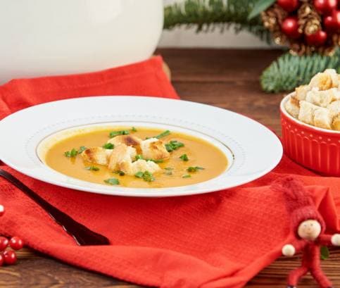 Fahéjas burgonyaleves kenyérkockákkal