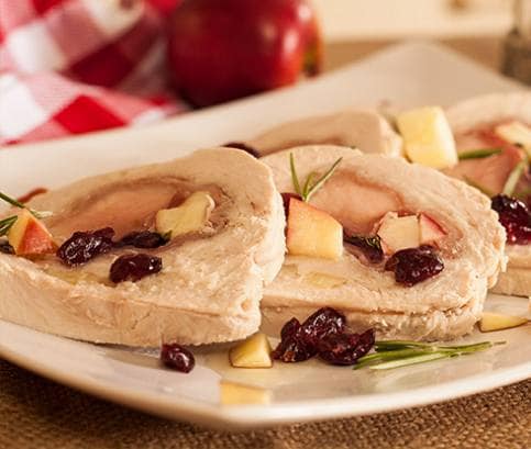 Morčacia roláda s brusnicami a jablkami