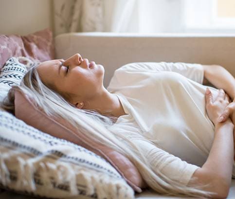 Nemoci, které vás nejvíce ohrožují v létě