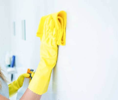 Takarítással fogyni: Mennyi kalóriát használ el?