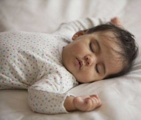 3 najčastejšie príčiny, prečo bábätko nechce spať 
