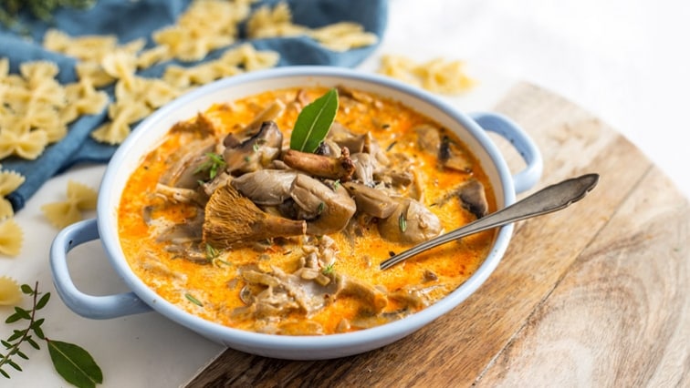 Čo nedávať do mikrovlnky? Týchto 7 potravín!