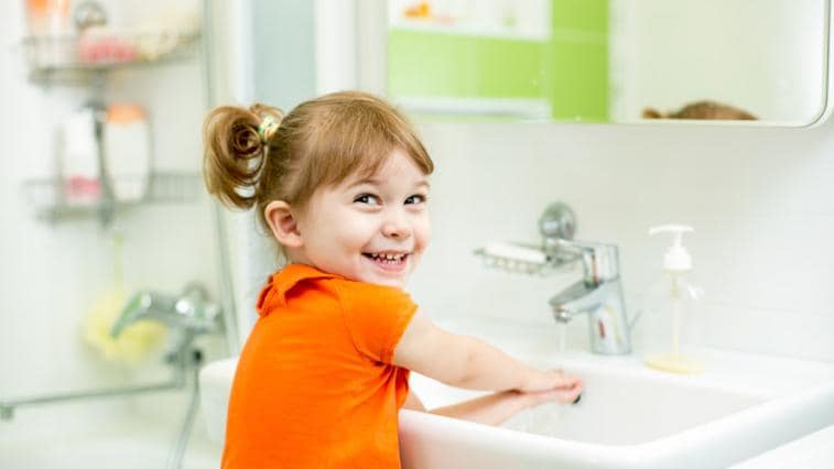 Jak můžete své dítě naučit mýt si ruce