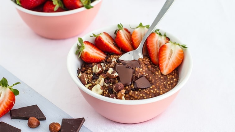 Čokoládovo-pšenová kaša s jahodami