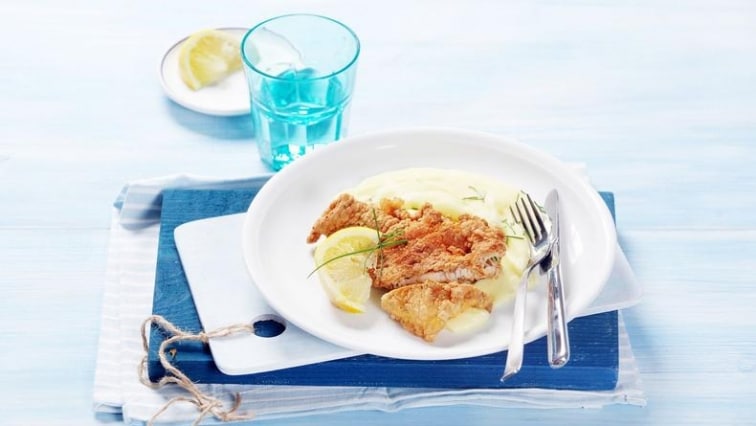 Filety ze pstruha v těstíčku s bramborovou kaší