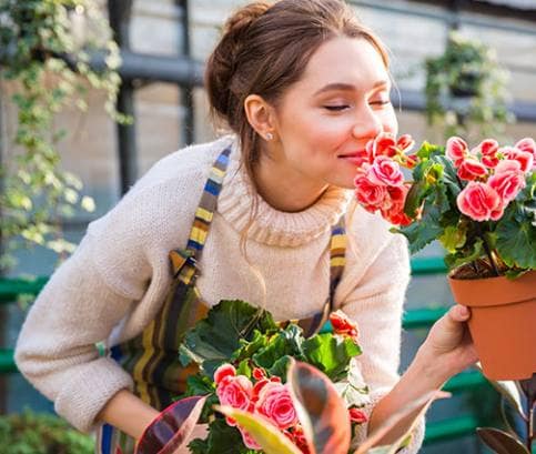 Bývajte krajšie: Kvetinový záhon skrášli každý priestor