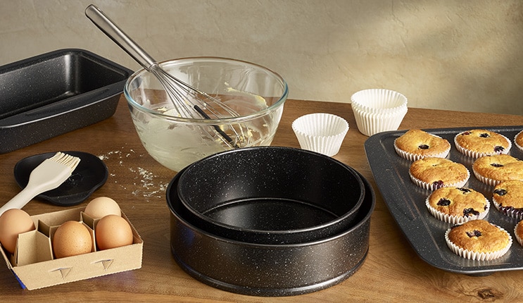 Ovenware, roasting and baking