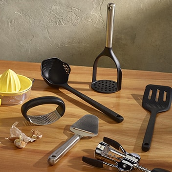 Multi-use tools