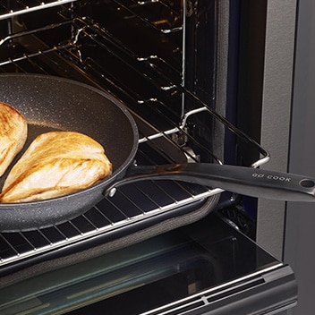 Oven-safe pots and pans