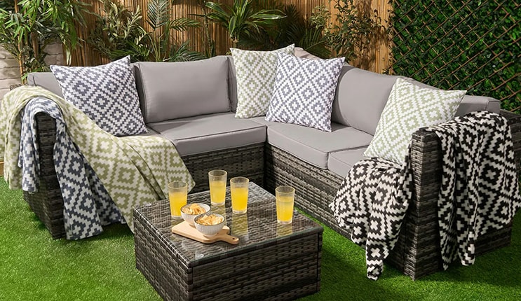 Deck out your decking, patio or lawn for relaxing and entertaining