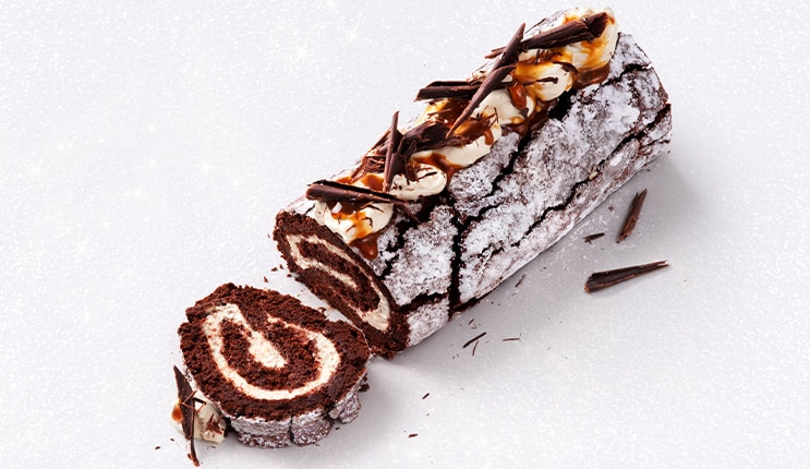 Coffee and syrup-sweet flavours create a mesmerising roulade
