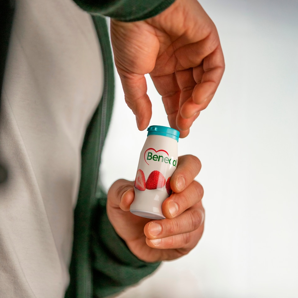 image 1 of Benecol Peach & Apricot No Added Sugar 6 x 67.5g