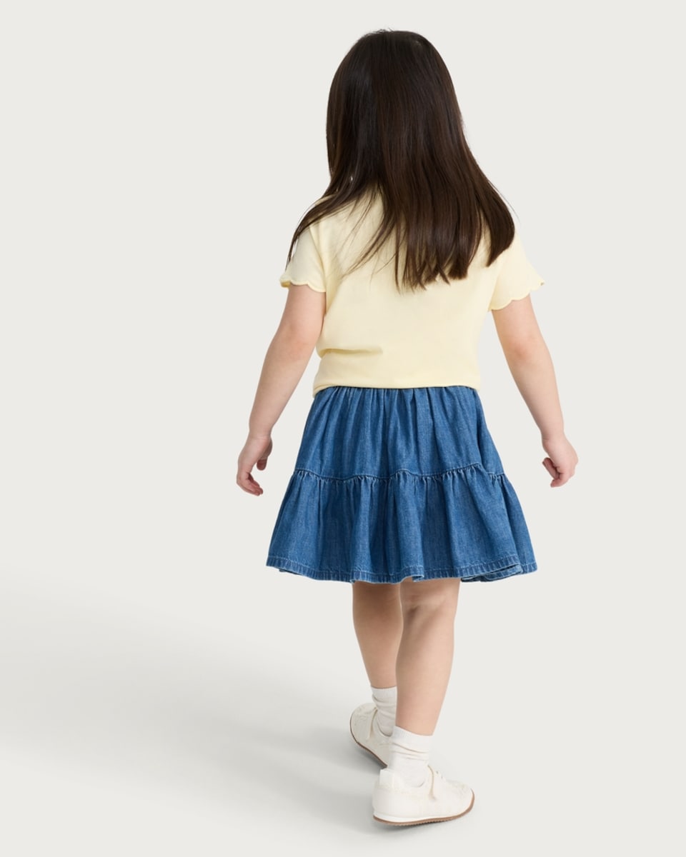 image 1 of F&F Girls Pure Cotton Butterfly Appliqué T-Shirt in Yellow