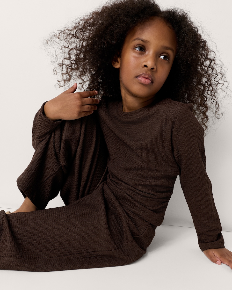 image 1 of F&F Girls Crinkle Textured Top and Trousers Set in Brown