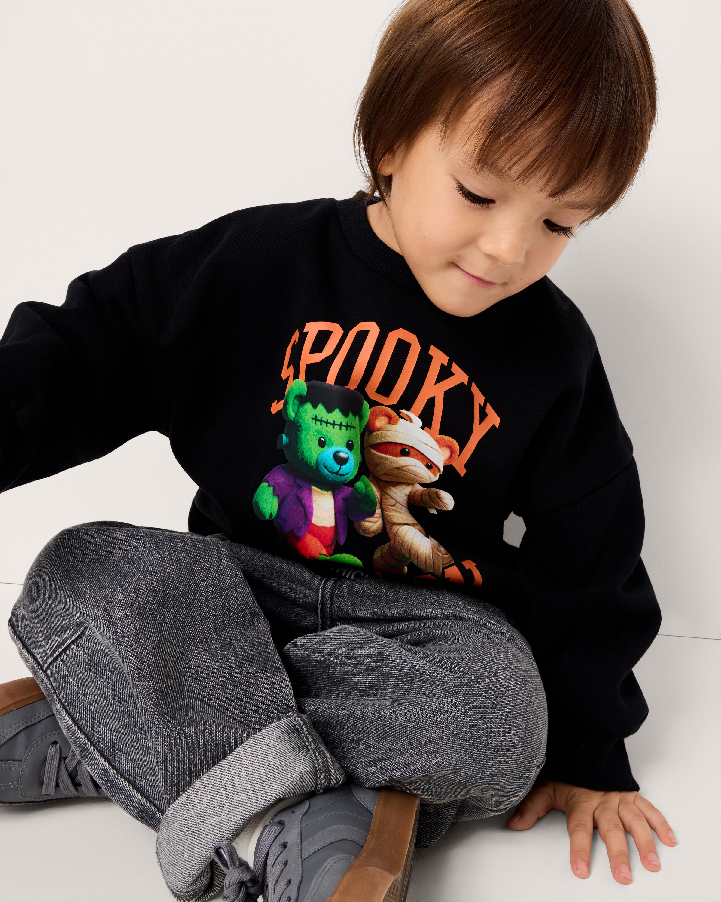 F&F Boys Cotton Rich Halloween Spooky Season Sweatshirt in Black