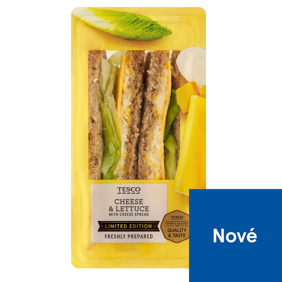 Tesco Wheat Toast with Cheese Spread, Cheddar Cheese and Romaine Lettuce 168g