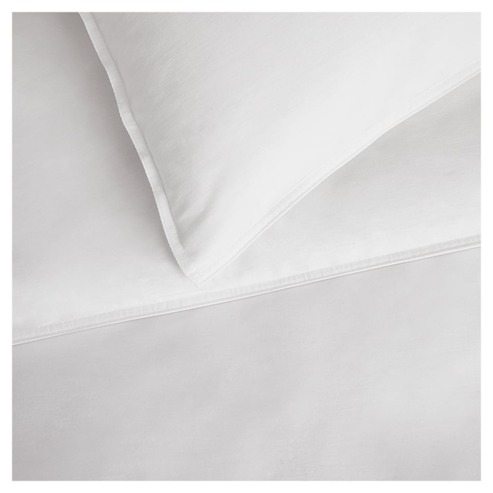 image 1 of Tesco White 100% Cotton Oxford Edge Duvet Set King Size