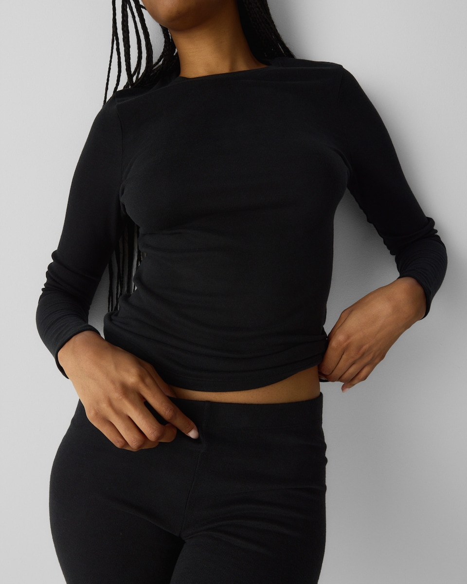 image 1 of F&F WARMPLUS™ Medium Warmth Thermal Top in Black