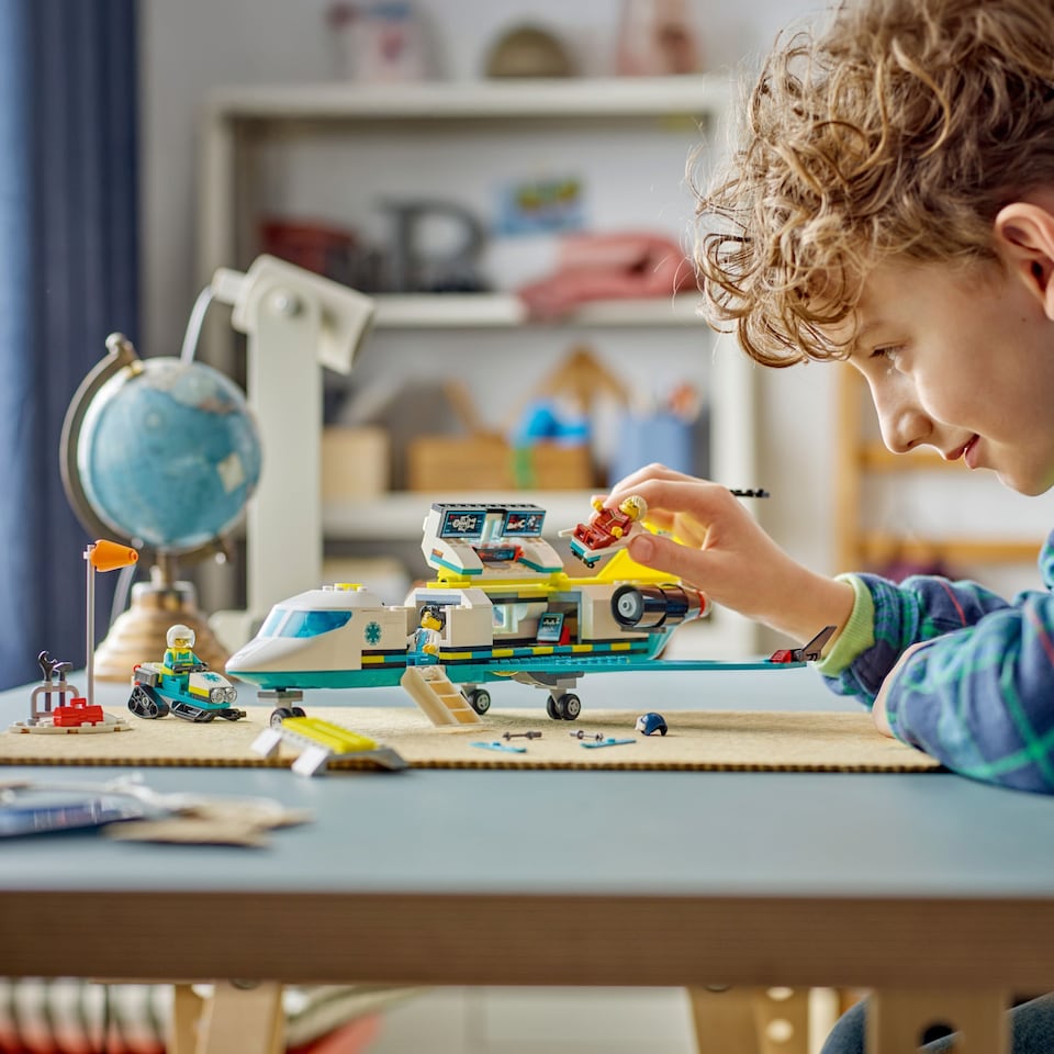 obrázok 1 z LEGO City 60465 Lietadlo záchranárskej služby