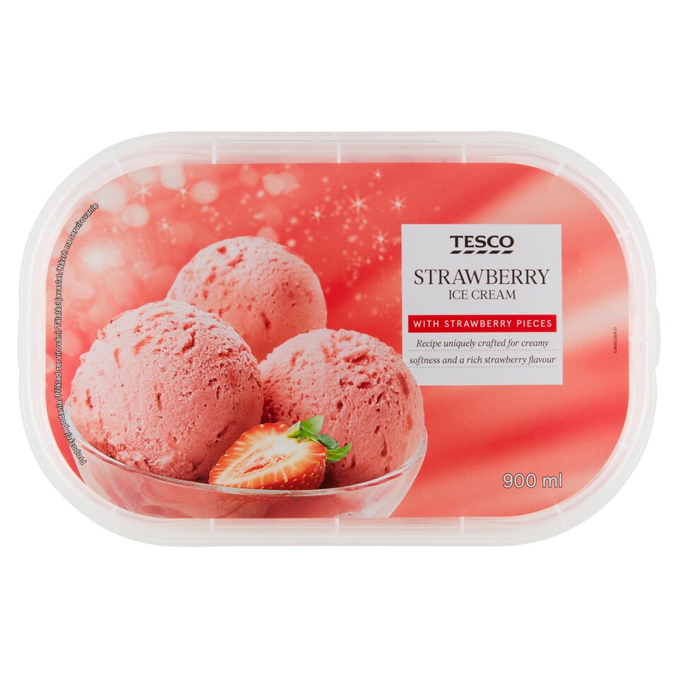 Tesco Strawberry Ice Cream with Strawberry Pieces 900 ml