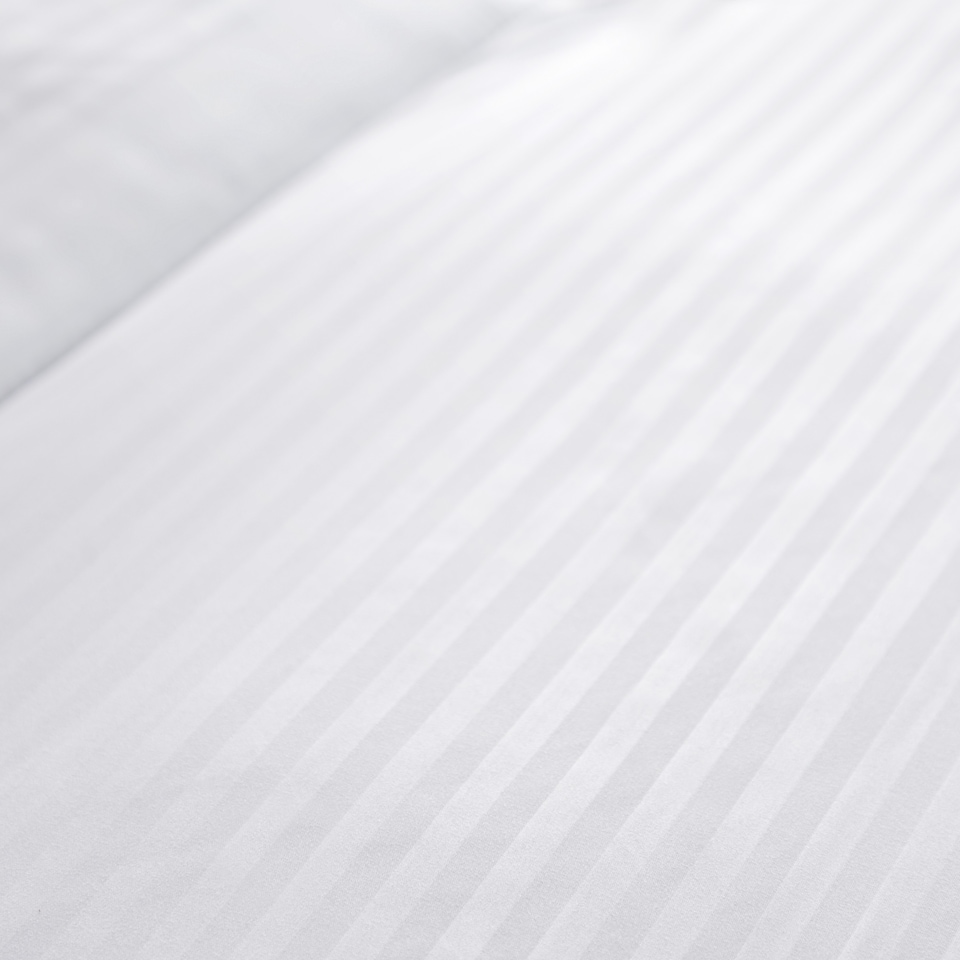 image 1 of Silentnight Hotel Collection 10.5Tog Duvet Single