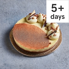 79. Tesco Finest Triple Chocolate Ombre Cheesecake 710g (Serves 8)