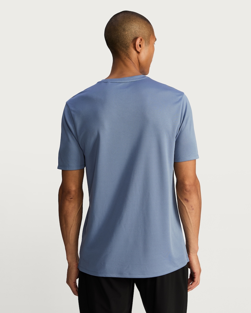 image 1 of F&F Active Crew Neck Short Sleeved Running T-Shirt in Blue
