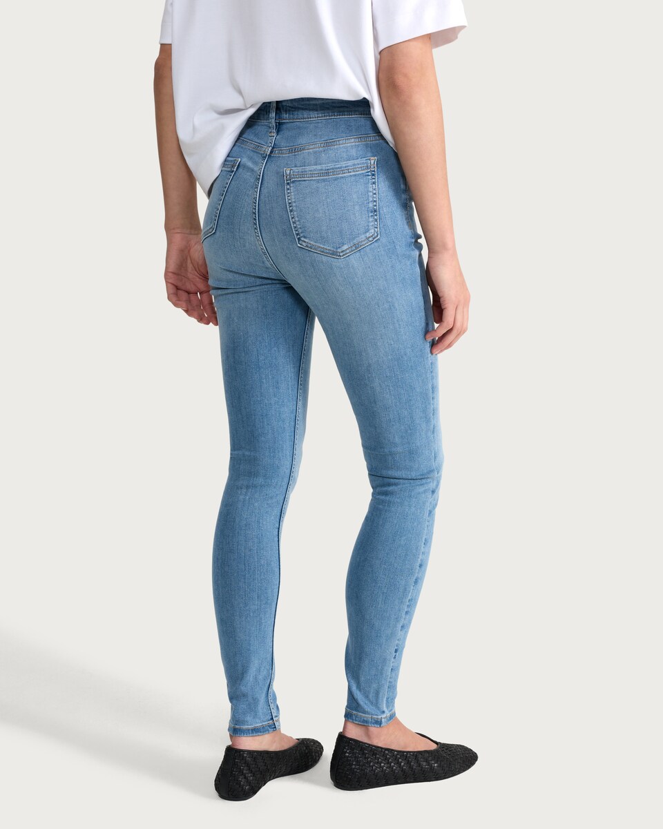image 1 of F&F Contour High Rise Skinny Fit Jeans in Blue