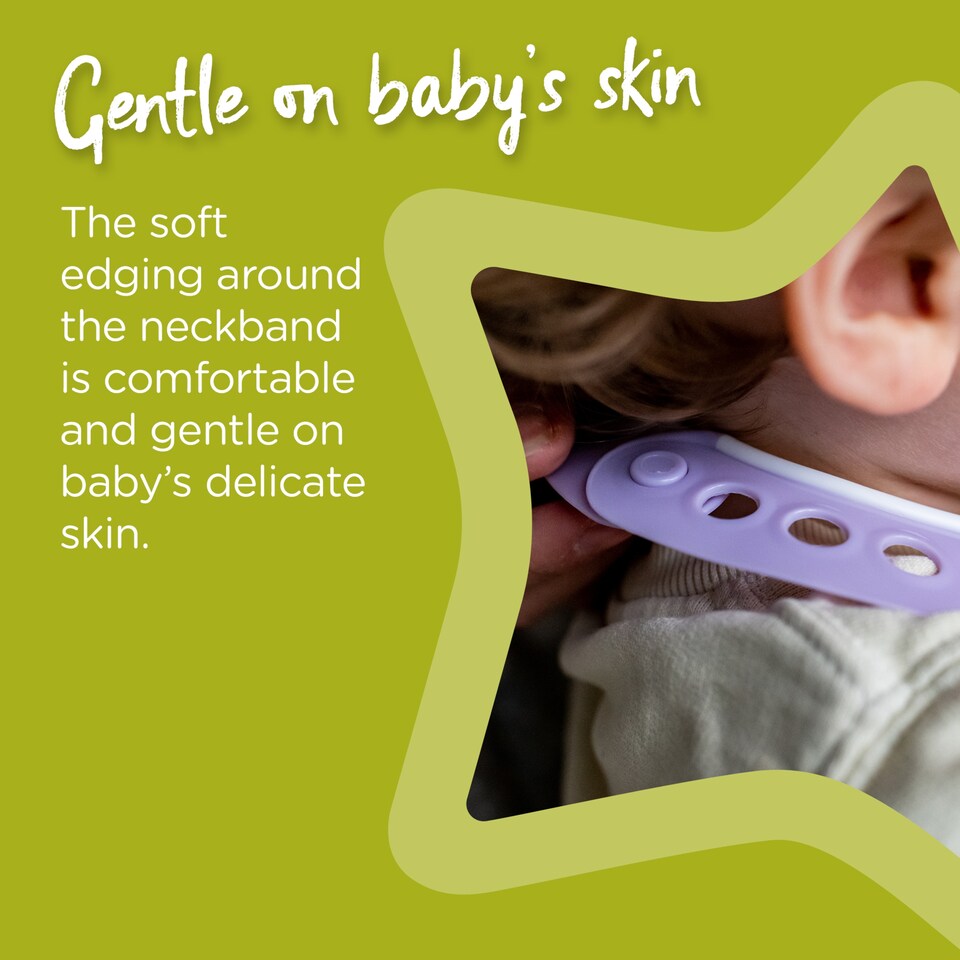 image 1 of Tommee Tippee Comfi Neck Catch All Bib 6 Months+