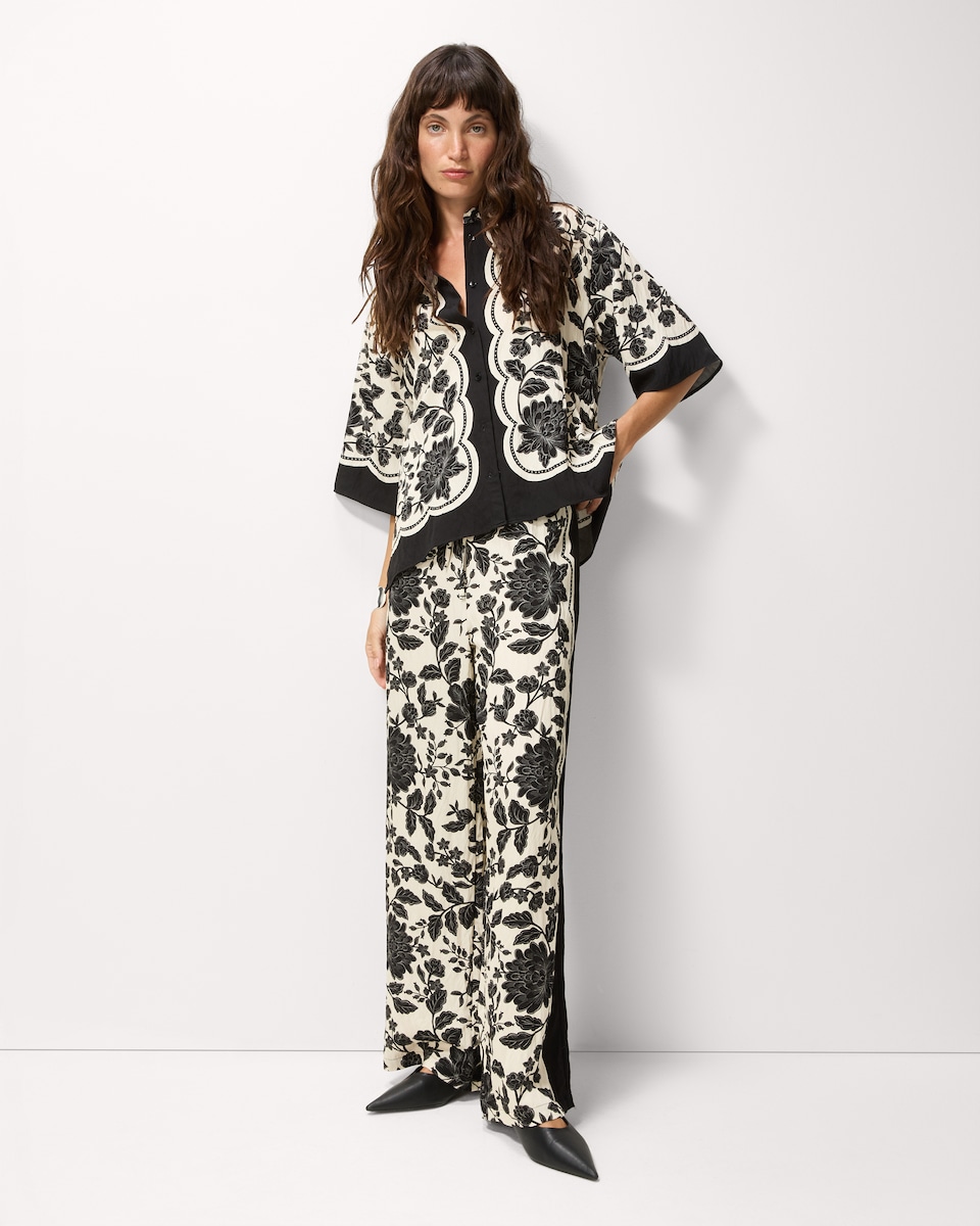 image 1 of F&F Floral Short Sleeved Co-ord Shirt in Multi Black