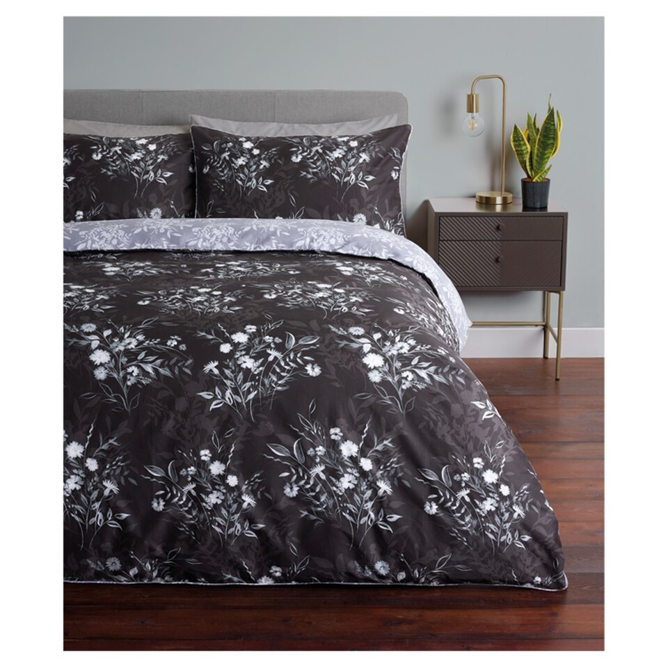 image 1 of Fox & Ivy 200Tc Mono Floral Duvet Set Double