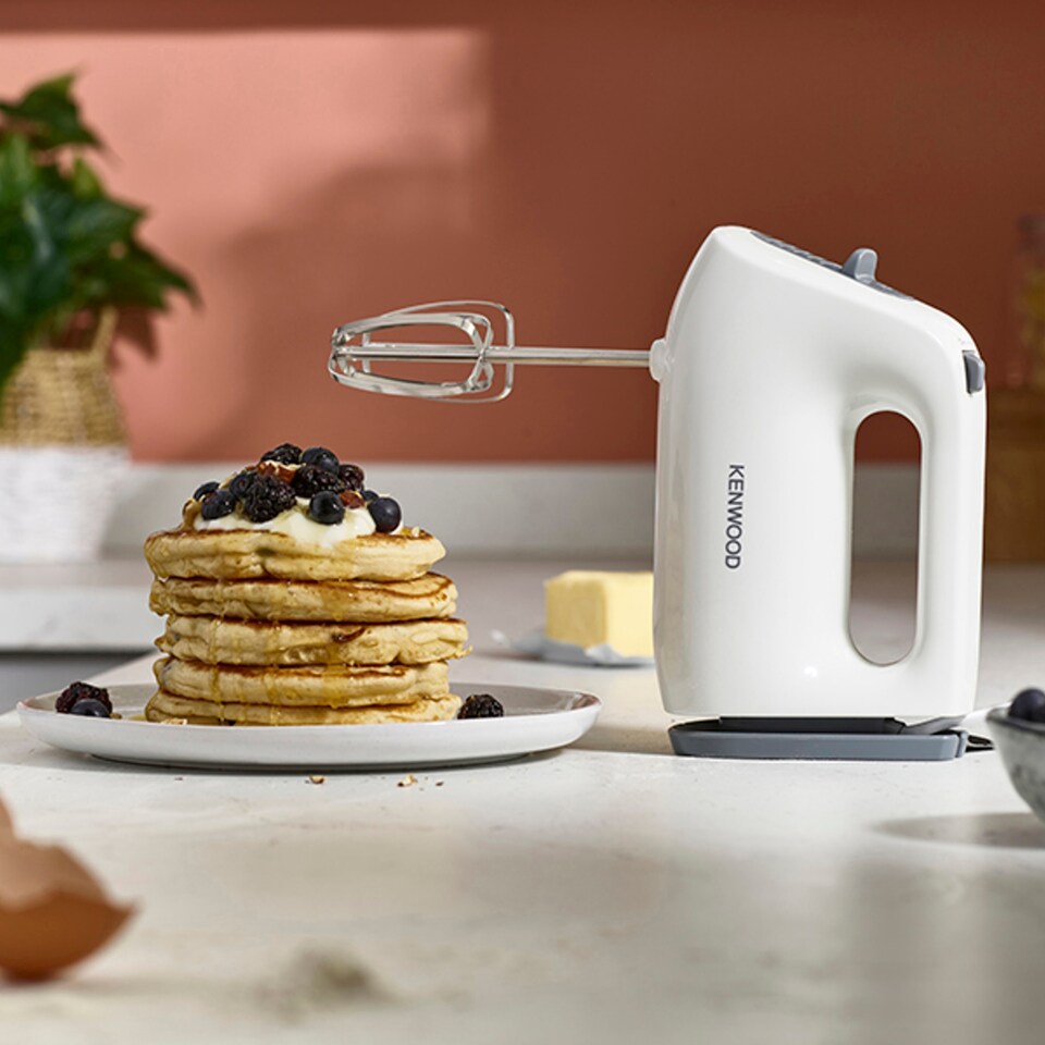 image 1 of Kenwood Hmp10 Quickmix Lite White Hand Mixer