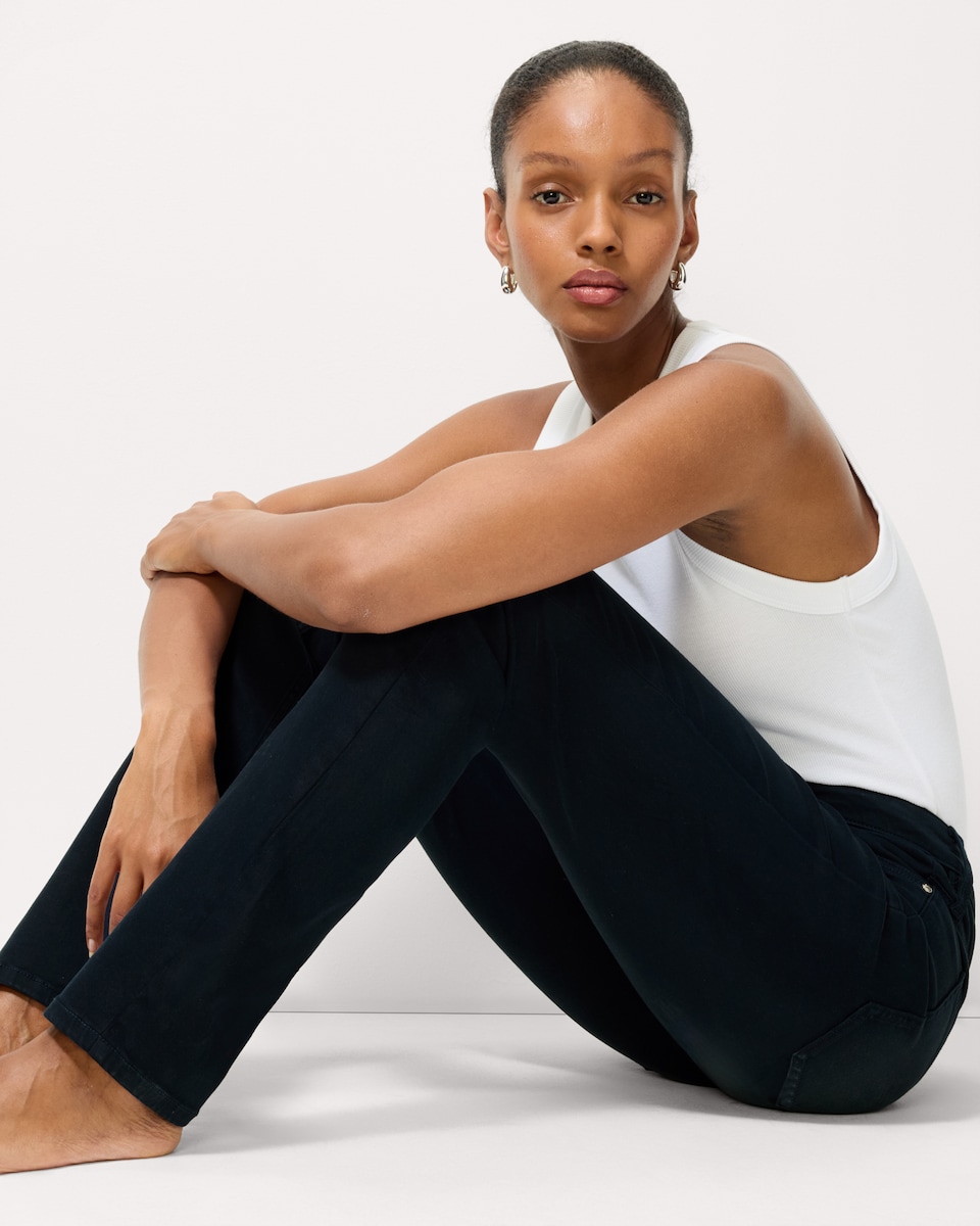 image 1 of F&F Mid Rise Cigarette Jeans in Navy