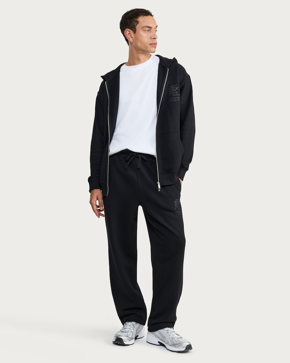 image 1 of F&F Active EVERYHOUR Heavyweight Oversized Joggers in Black
