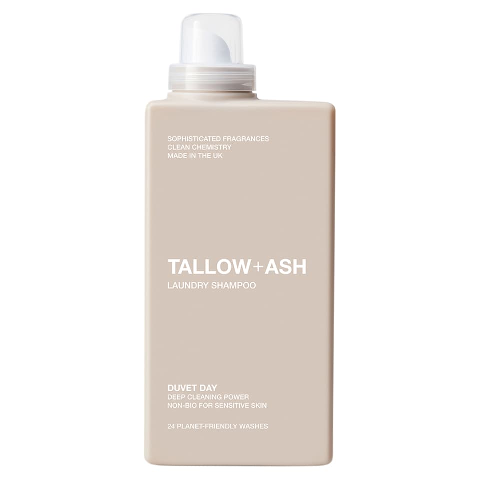 Tallow + Ash Duvet Day Non-bio Laundry Shampoo 800ml