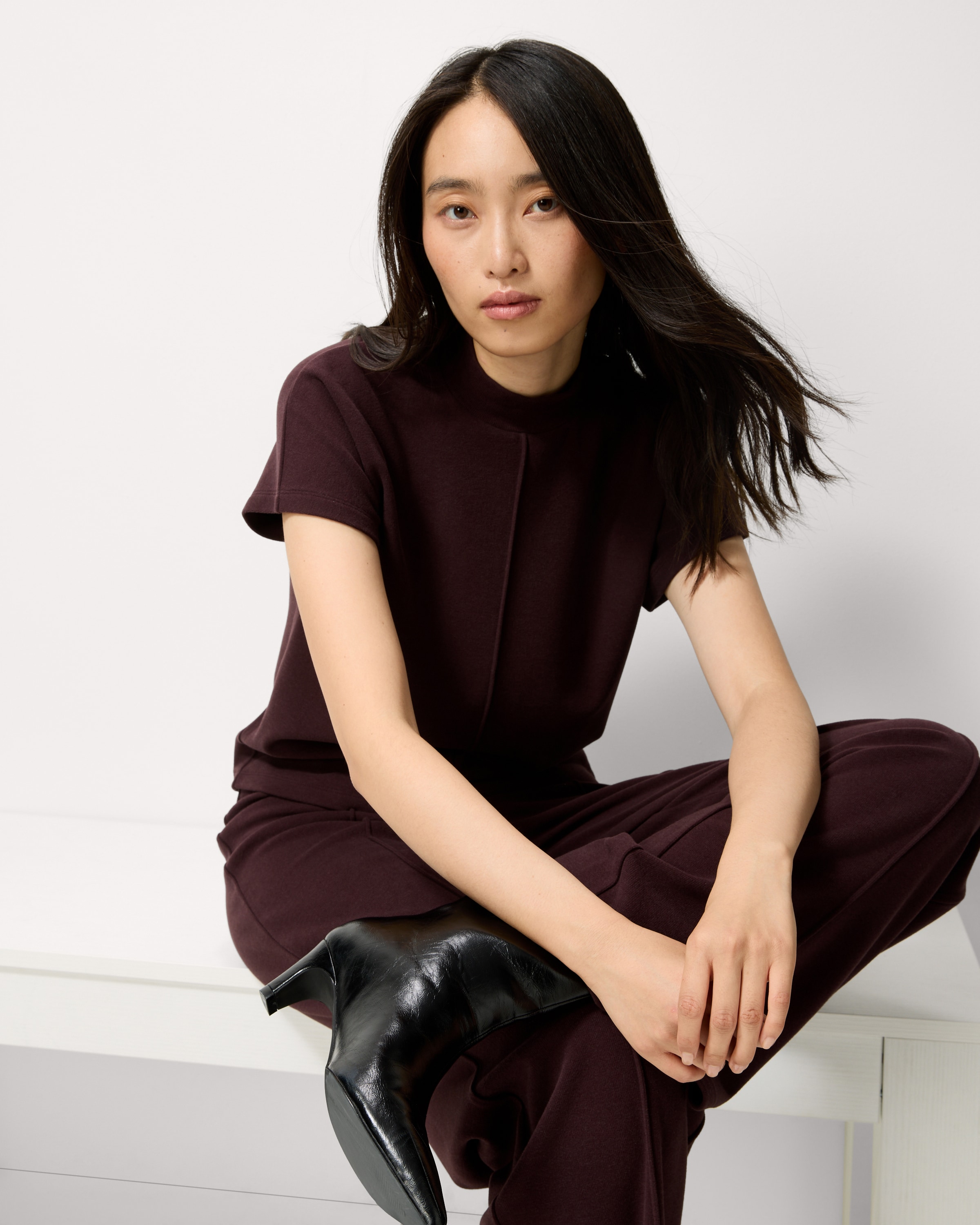 F&F Brushed Pintuck Short Sleeved Top in Burgundy