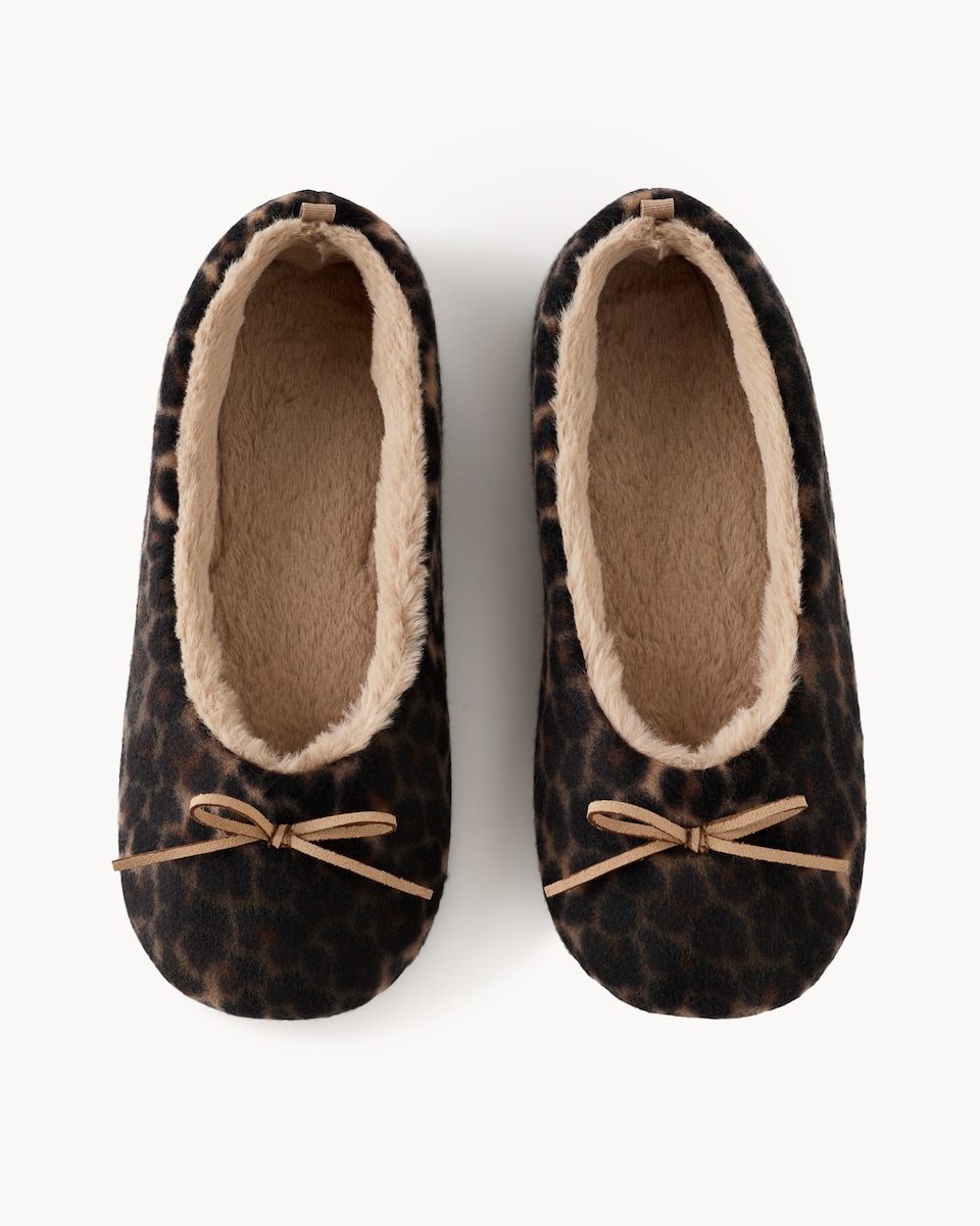 image 1 of F&F Leopard Print Faux Fur Lined Slippers in Neutral