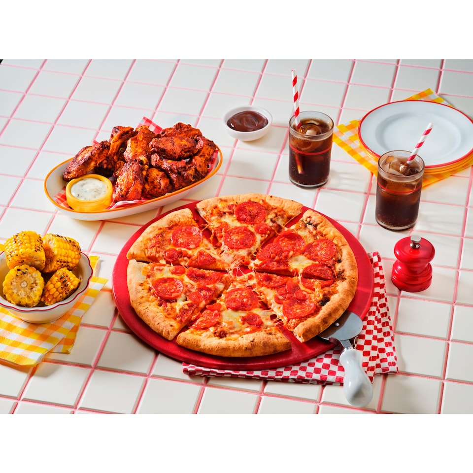 image 1 of Tesco Triple Pepperoni Pizza 365g