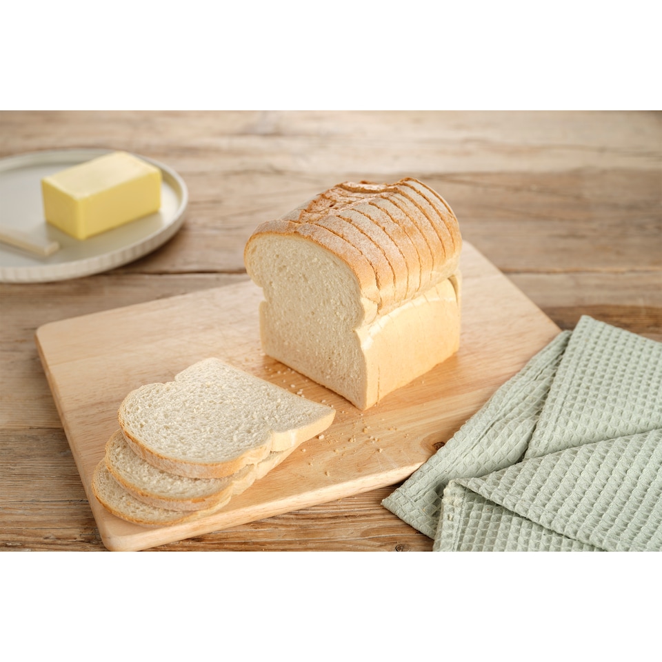 image 1 of Tesco Crusty White Farmhouse Sliced Bread 400G