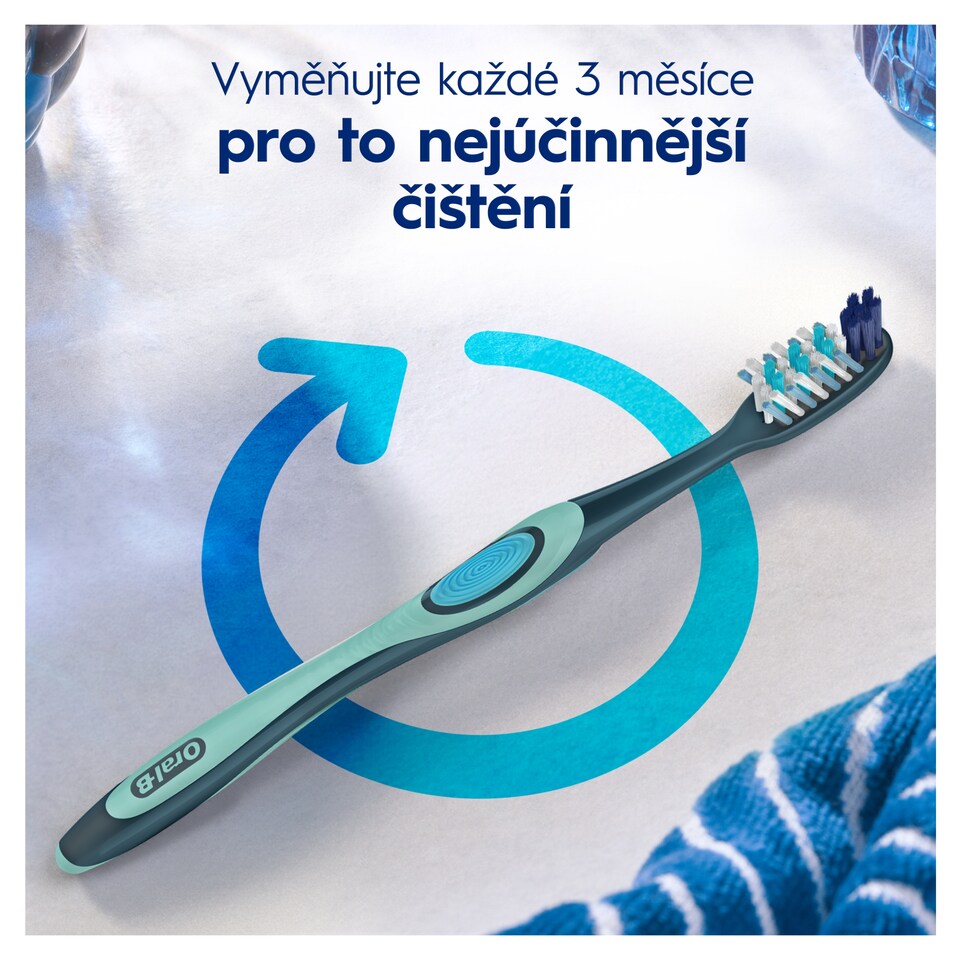 Obrázek 1 pro produkt ORAL-B PRO-CLEAN ADVANCED Manuální Zubní Kartáček – Hloubkové Čištění – Střední, 2
