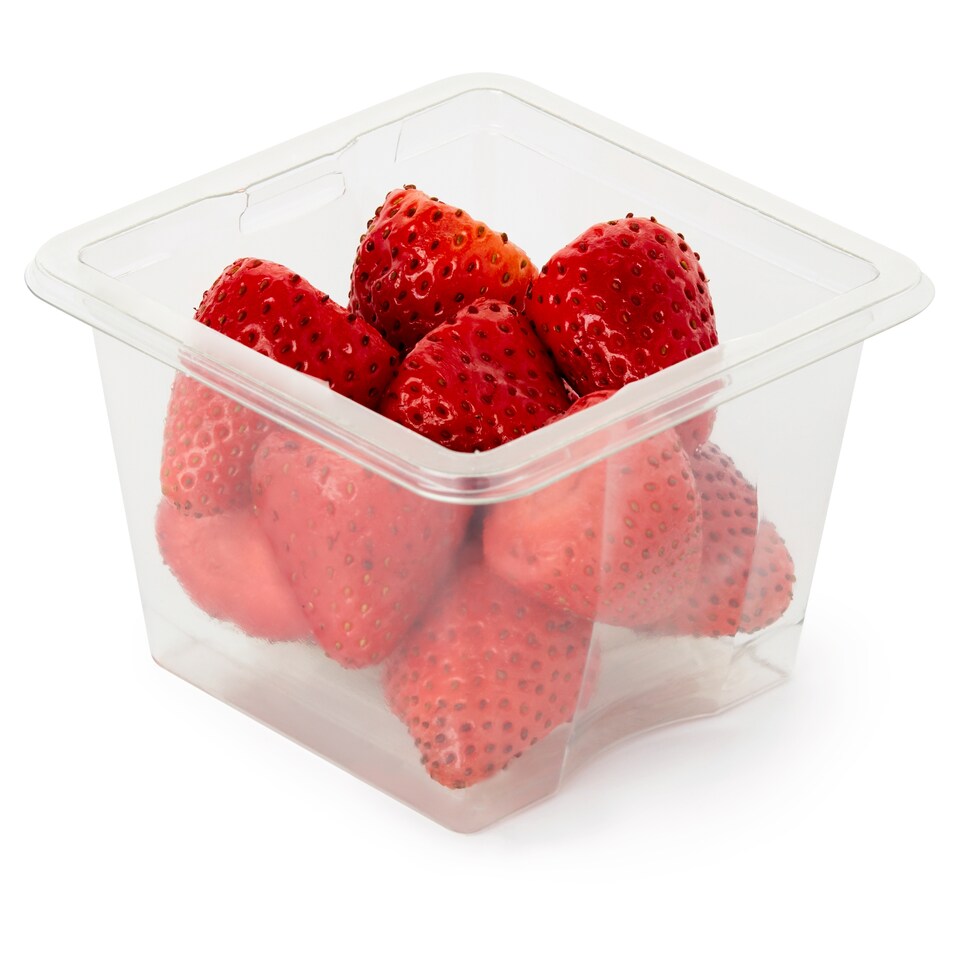 image 1 of Tesco Strawberries 100G