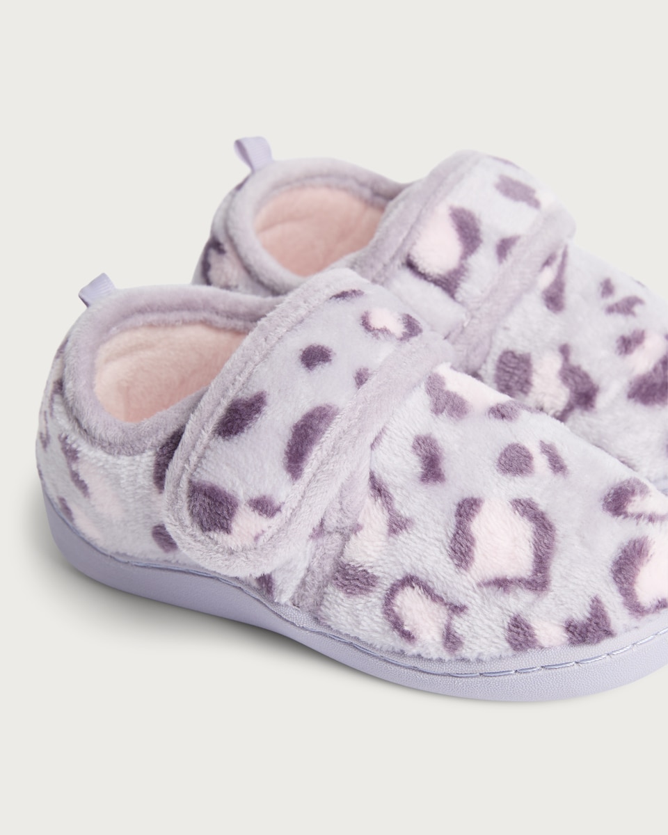 image 1 of F&F Girls Fluffy Leopard Print Strap Fastening Slippers in Lilac