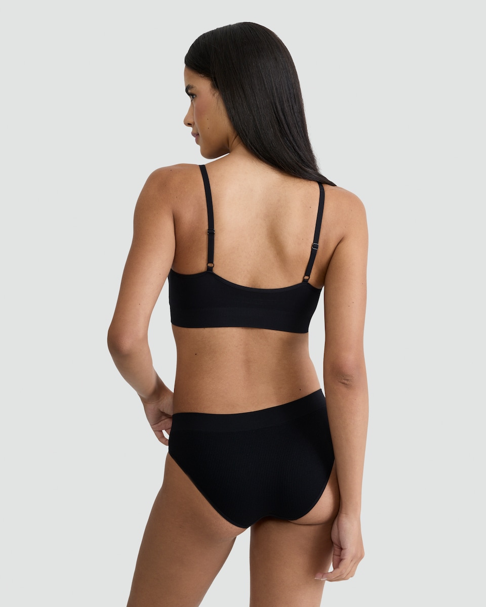 image 1 of F&F 3-Pack Ribbed Seamless Contour Crop Tops in Multi