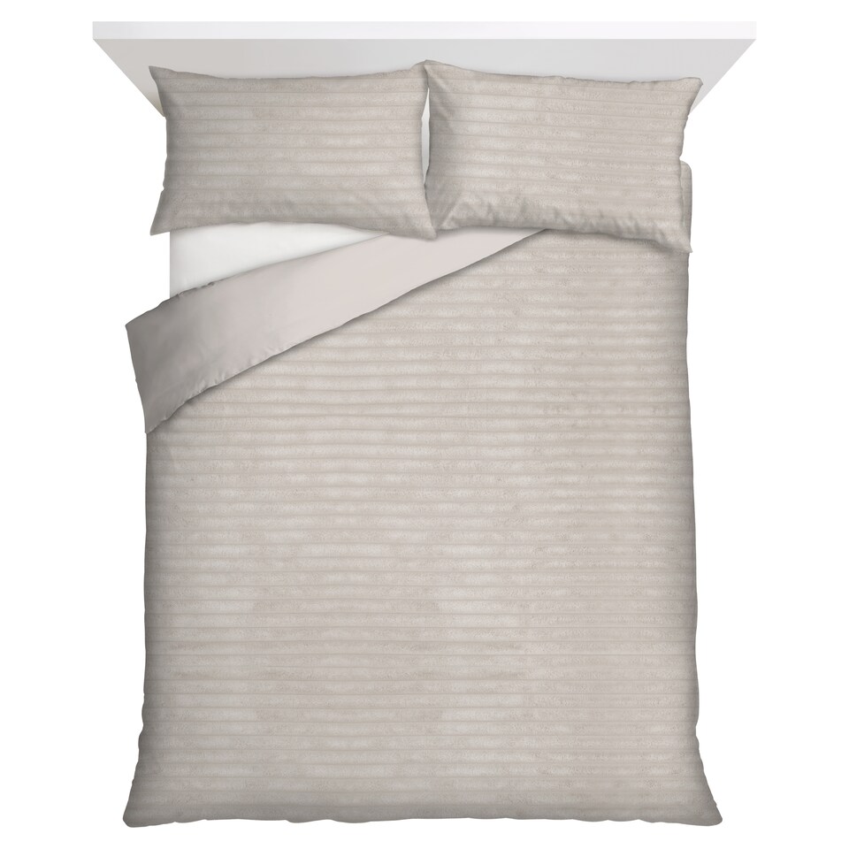 F&F Home Bedding Ribbed Faux Fur Duvet Set King