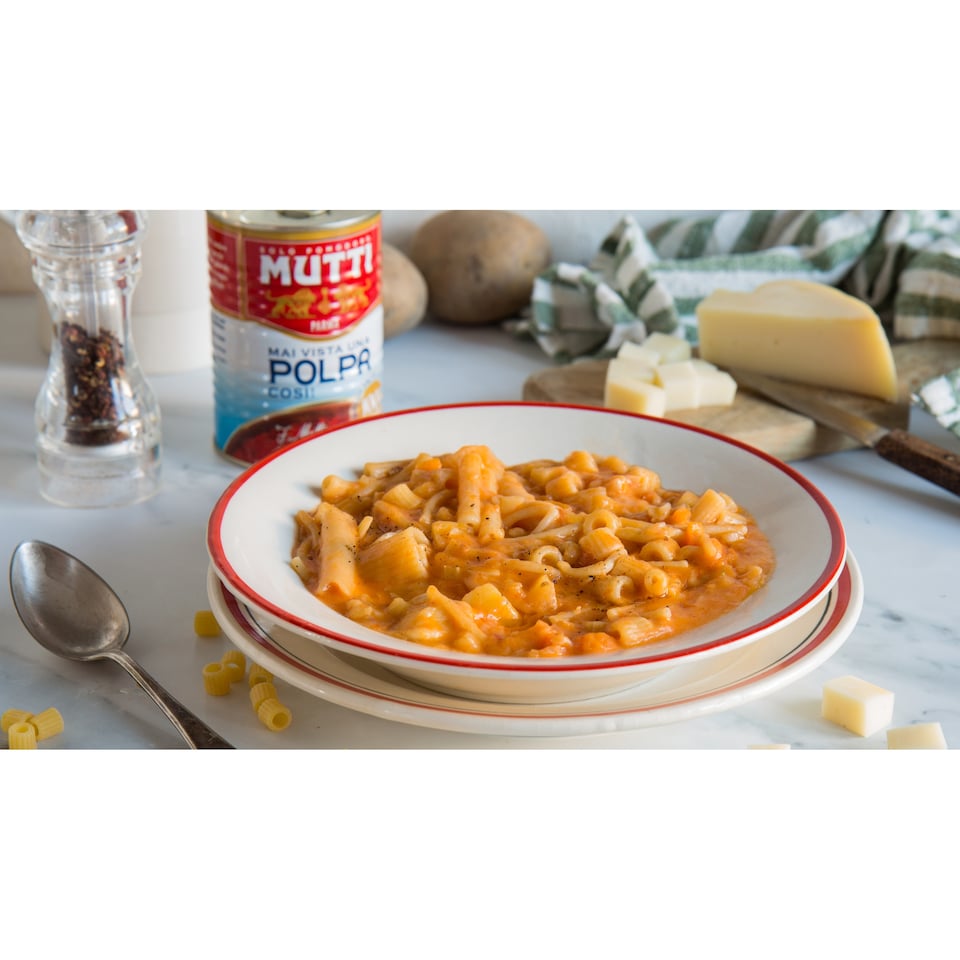 image 1 of Mutti Finely Chopped Tomatoes 400g