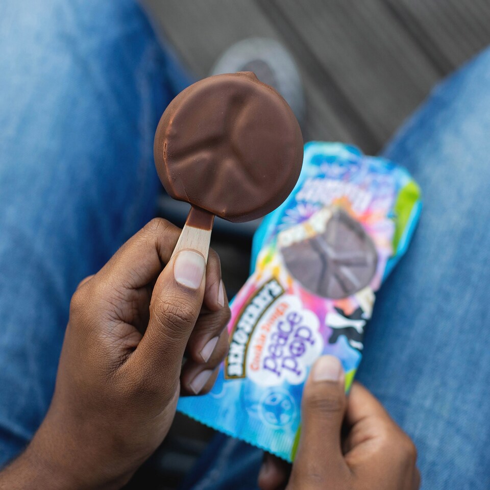 image 1 of Ben & Jerrys Cookie Dough Peace Pop 3X80ml