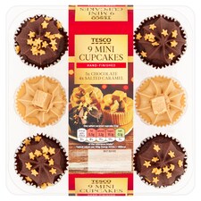Tesco 9 Mini Christmas Cupcakes