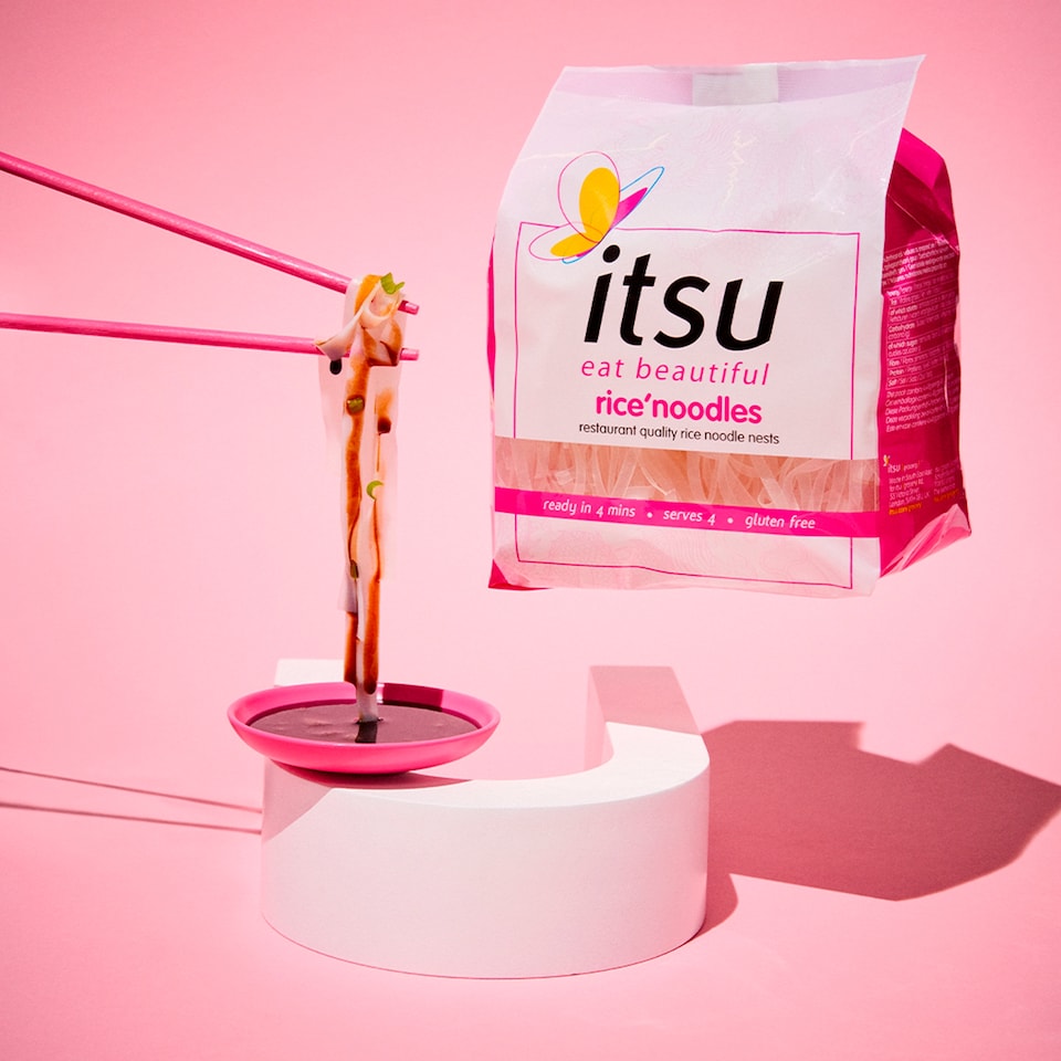 image 1 of itsu rice noodles serves 4 180g