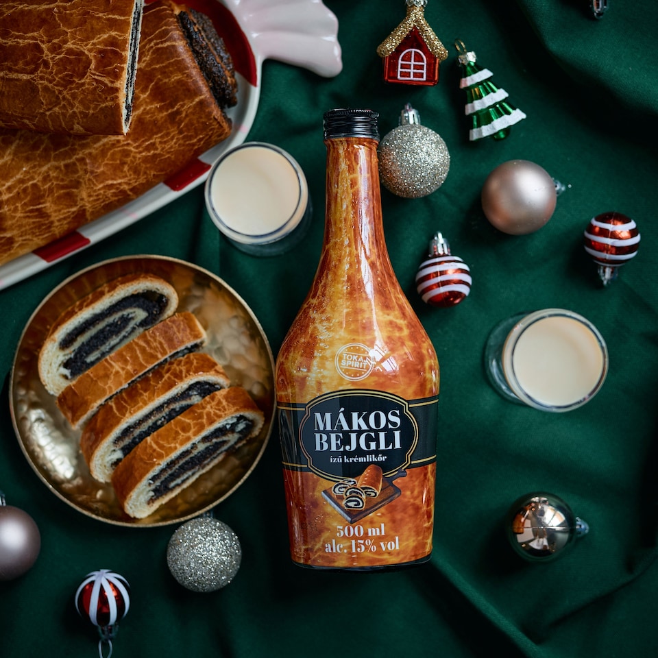 image 1 of Tokaj Spirit Gift Boxed Poppy Seed Bagel Flavoured Cream Liqueur 15% 500 ml