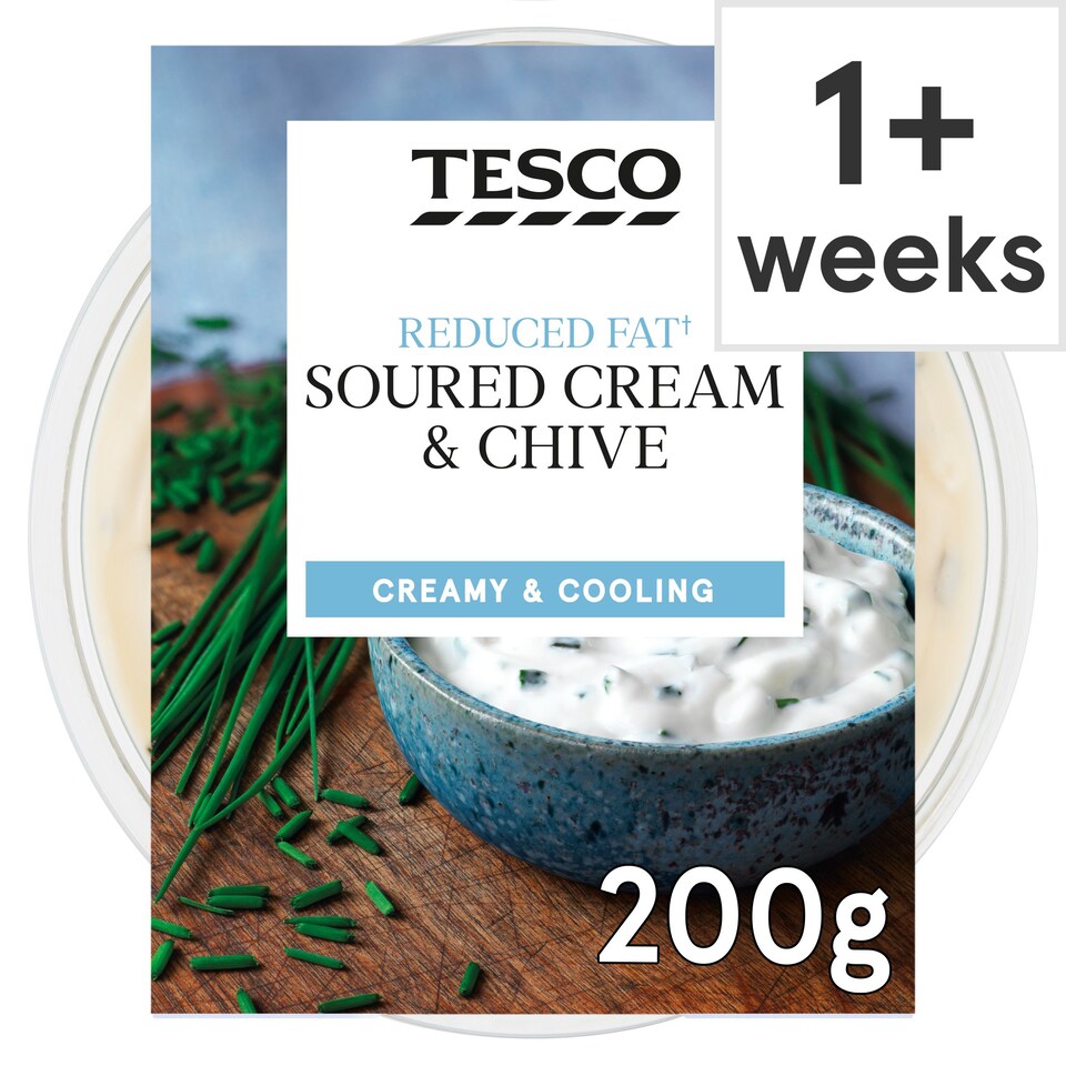 Tesco Reduced Fat Sour Cream & Chive Dip 200G Tesco Groceries